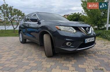 Внедорожник / Кроссовер Nissan Rogue 2016 в Луцке