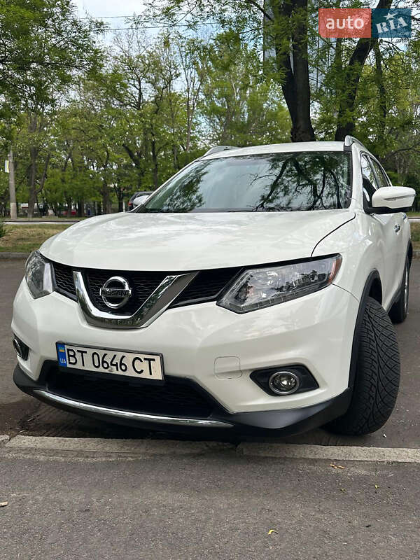 Позашляховик / Кросовер Nissan Rogue 2015 в Кропивницькому