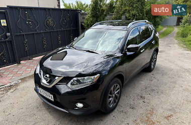 Внедорожник / Кроссовер Nissan Rogue 2016 в Киеве