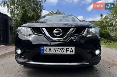 Позашляховик / Кросовер Nissan Rogue 2016 в 