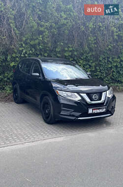 Позашляховик / Кросовер Nissan Rogue 2017 в 