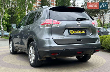 Внедорожник / Кроссовер Nissan Rogue 2016 в 