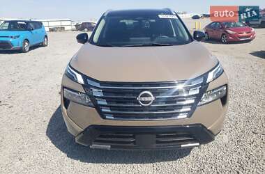 Внедорожник / Кроссовер Nissan Rogue 2024 в 