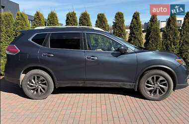 Внедорожник / Кроссовер Nissan Rogue 2015 в 
