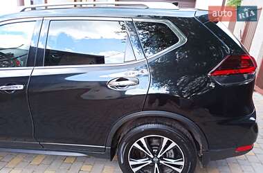 Внедорожник / Кроссовер Nissan Rogue 2019 в 