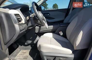 Внедорожник / Кроссовер Nissan Rogue 2022 в 