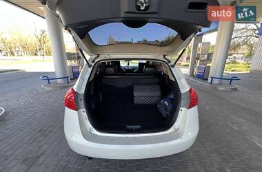 Внедорожник / Кроссовер Nissan Rogue 2008 в 