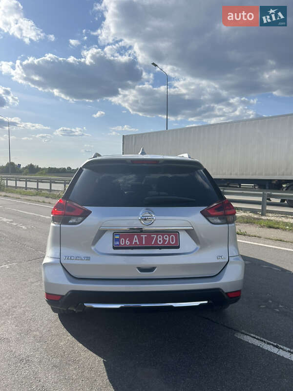 Позашляховик / Кросовер Nissan Rogue 2018 в Житомирі