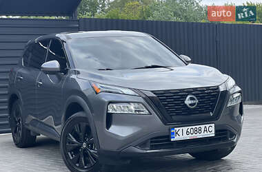 Позашляховик / Кросовер Nissan Rogue 2021 в 