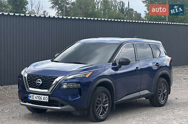Позашляховик / Кросовер Nissan Rogue 2022 в 