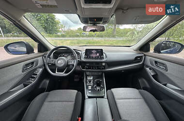 Позашляховик / Кросовер Nissan Rogue 2022 в 