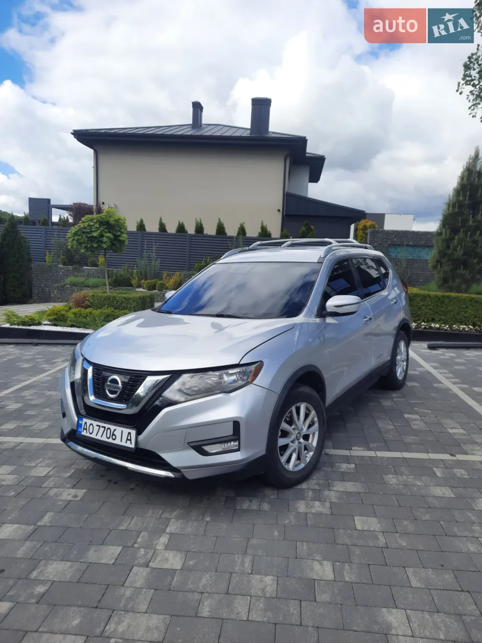 2018 Nissan Rogue - мініатюра 12