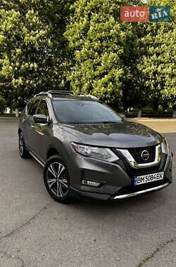 Внедорожник / Кроссовер Nissan Rogue 2019 в 