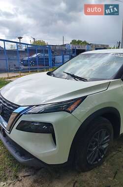 Позашляховик / Кросовер Nissan Rogue 2023 в 