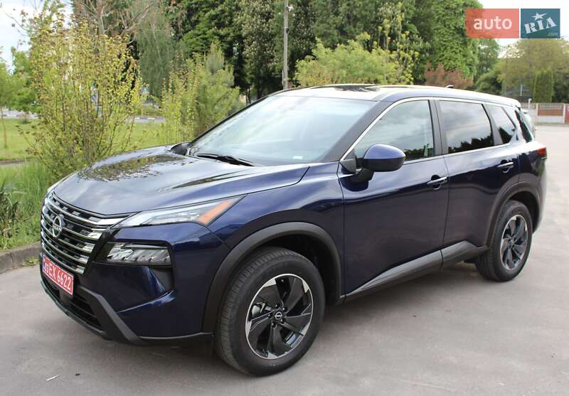 Позашляховик / Кросовер Nissan Rogue 2024 в Рівному