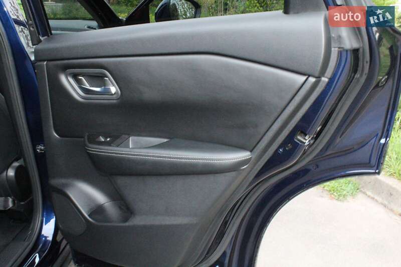 Позашляховик / Кросовер Nissan Rogue 2024 в Рівному