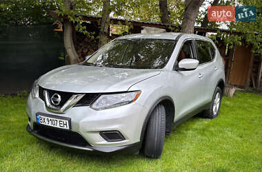 Внедорожник / Кроссовер Nissan Rogue 2016 в Хмельницком
