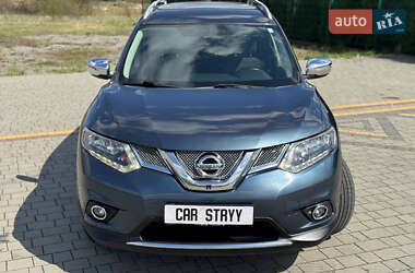 Внедорожник / Кроссовер Nissan Rogue 2014 в 