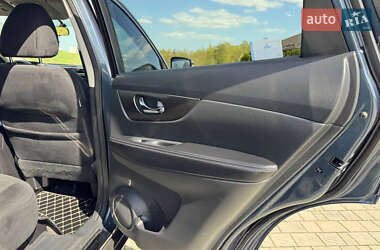 Внедорожник / Кроссовер Nissan Rogue 2014 в 