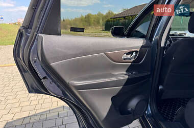 Внедорожник / Кроссовер Nissan Rogue 2014 в 