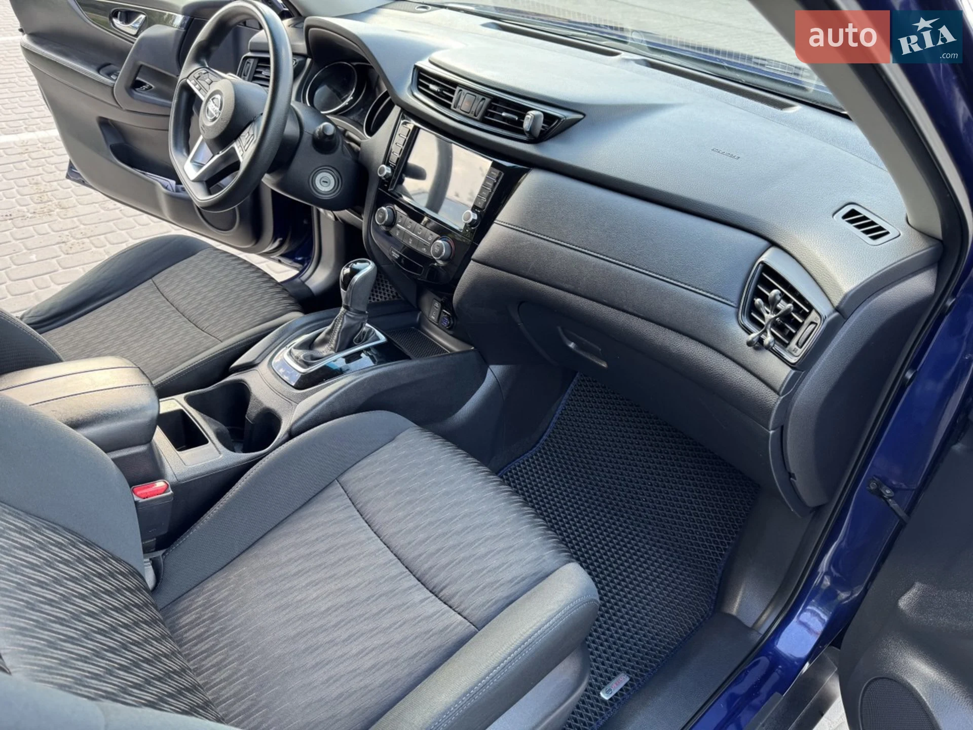 2017 Nissan Rogue - мініатюра 22