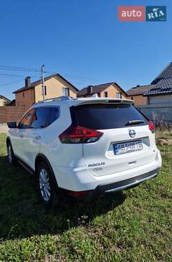 Позашляховик / Кросовер Nissan Rogue 2018 в 