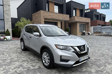Внедорожник / Кроссовер Nissan Rogue 2018 в 