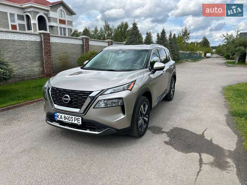 Nissan Rogue 2023