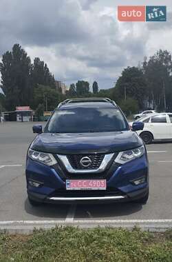 Внедорожник / Кроссовер Nissan Rogue 2019 в Киеве