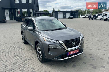 Позашляховик / Кросовер Nissan Rogue 2021 в Білій Церкві