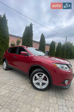 Позашляховик / Кросовер Nissan Rogue 2016 в 