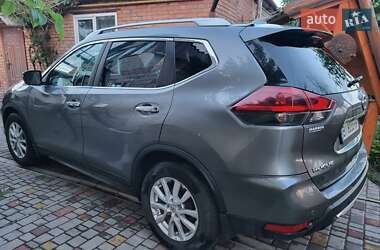 Внедорожник / Кроссовер Nissan Rogue 2019 в Полтаве