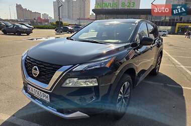 Внедорожник / Кроссовер Nissan Rogue 2021 в Киеве
