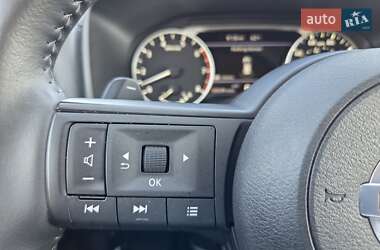Внедорожник / Кроссовер Nissan Rogue 2021 в 