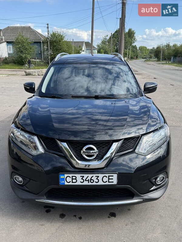 Внедорожник / Кроссовер Nissan Rogue 2016 в 