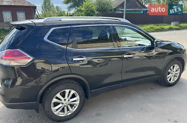 Внедорожник / Кроссовер Nissan Rogue 2016 в 