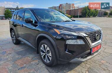 Внедорожник / Кроссовер Nissan Rogue 2021 в 