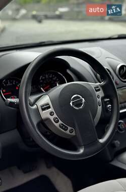 Позашляховик / Кросовер Nissan Rogue 2013 в Луцьку