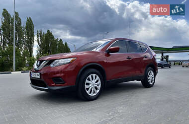Позашляховик / Кросовер Nissan Rogue 2015 в Києві