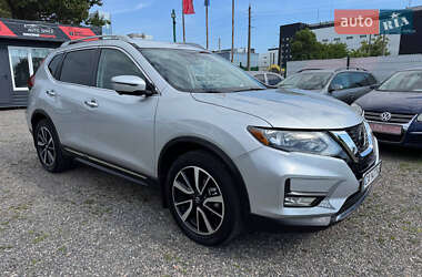 Позашляховик / Кросовер Nissan Rogue 2019 в Черкасах