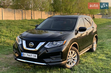 Внедорожник / Кроссовер Nissan Rogue 2019 в 