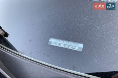Внедорожник / Кроссовер Nissan Rogue 2019 в 