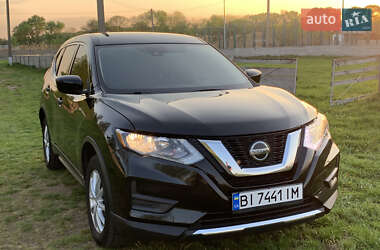 Внедорожник / Кроссовер Nissan Rogue 2019 в 