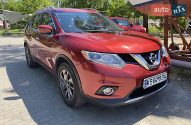 Внедорожник / Кроссовер Nissan Rogue 2015 в Днепре