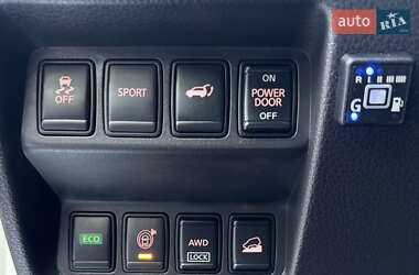 Внедорожник / Кроссовер Nissan Rogue 2016 в 