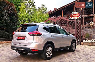 Позашляховик / Кросовер Nissan Rogue 2018 в 