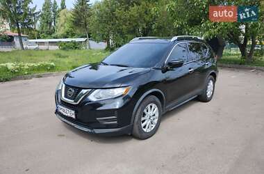 Внедорожник / Кроссовер Nissan Rogue 2017 в Конотопе