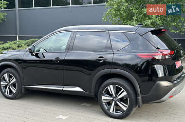 Внедорожник / Кроссовер Nissan Rogue 2021 в 
