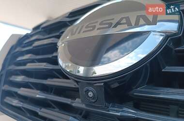 Внедорожник / Кроссовер Nissan Rogue 2022 в 