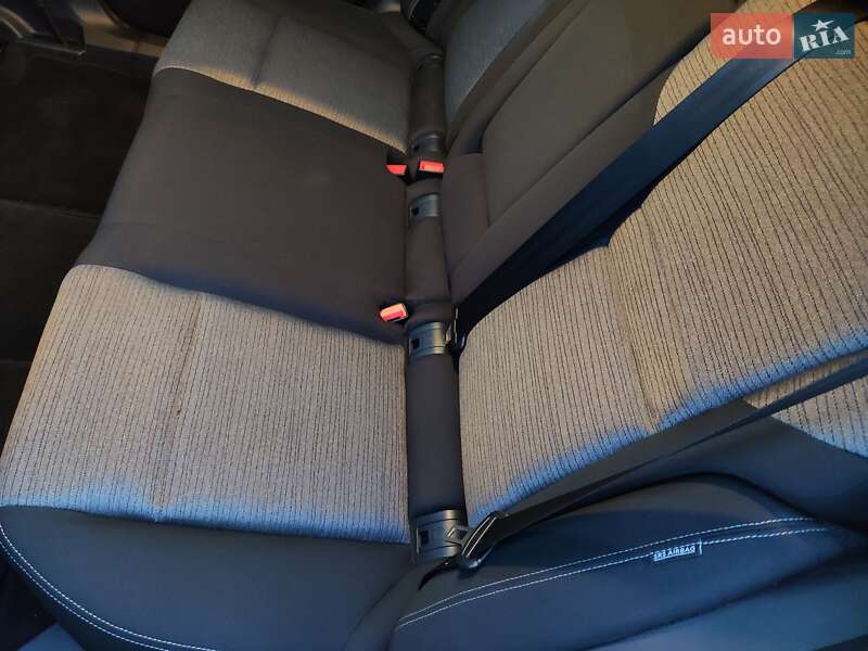 Внедорожник / Кроссовер Nissan Rogue 2021 в Львове